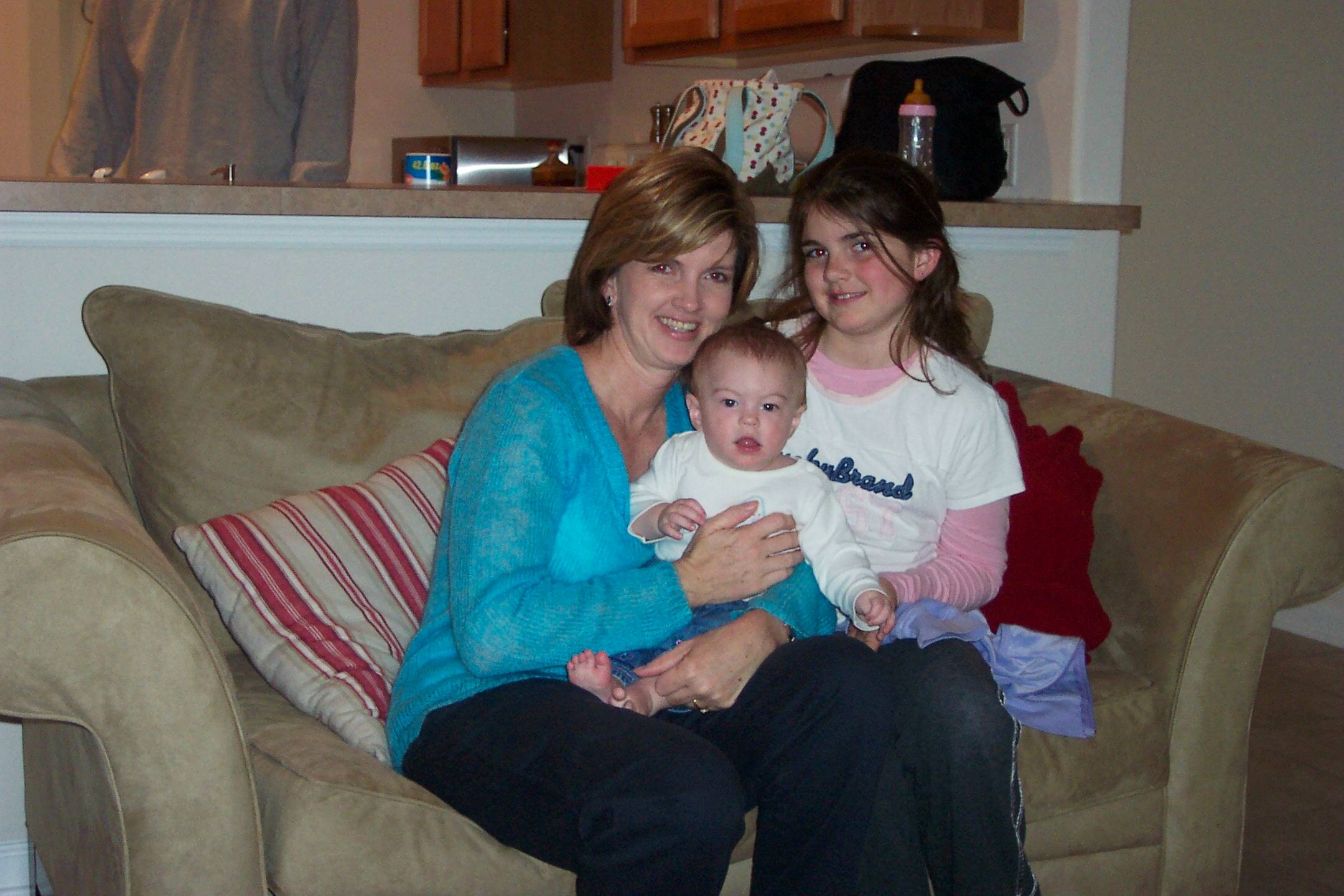 2004-11 Beth, Jamie and Ava.jpg